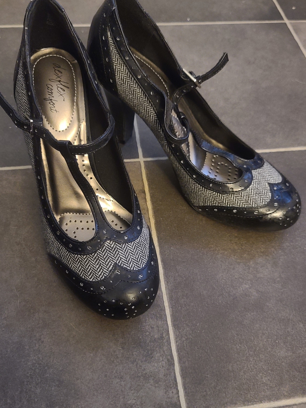 dexflex comfort Black and Gray Herringbone Mary Jane Heels with Brogue Detail